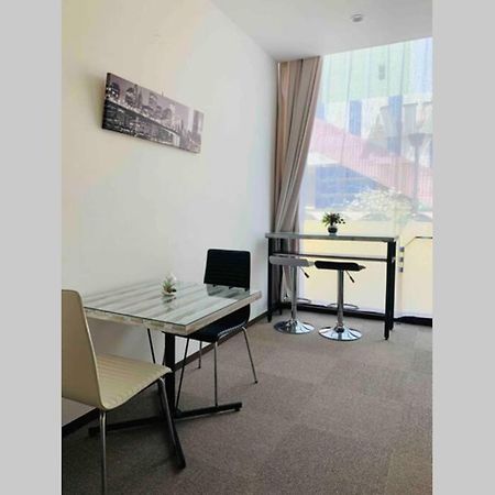 ひまわり 向日葵 Himawari Apartment Takamatsu Exterior photo